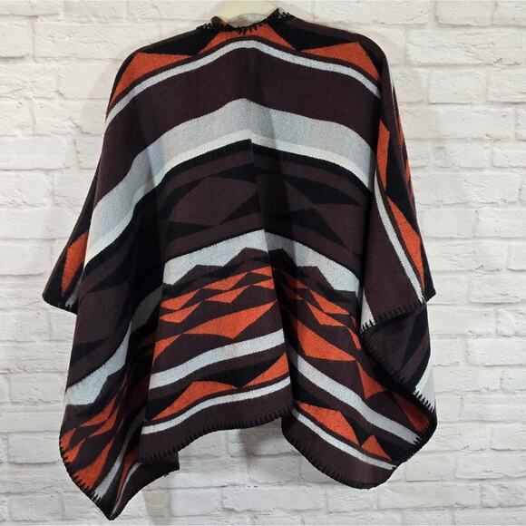 M Old Navy Womens Southwest Aztec Cozy Poncho Shawl Brown Orange Blanket Western - Picture 5 of 9